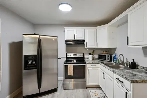 335 E Walts Avenue Deland FL 32724