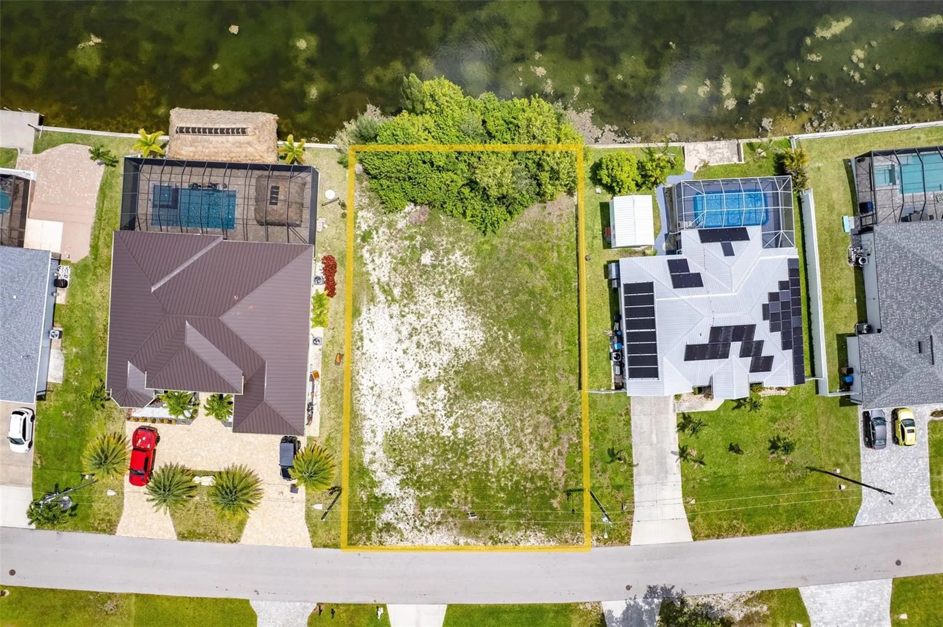 623 NE 7th Terrace Cape Coral FL 33909
