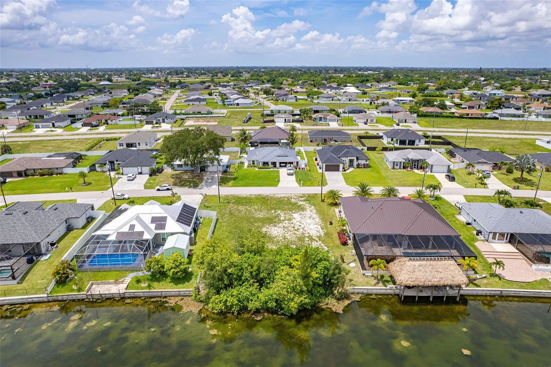 623 NE 7th Terrace Cape Coral FL 33909