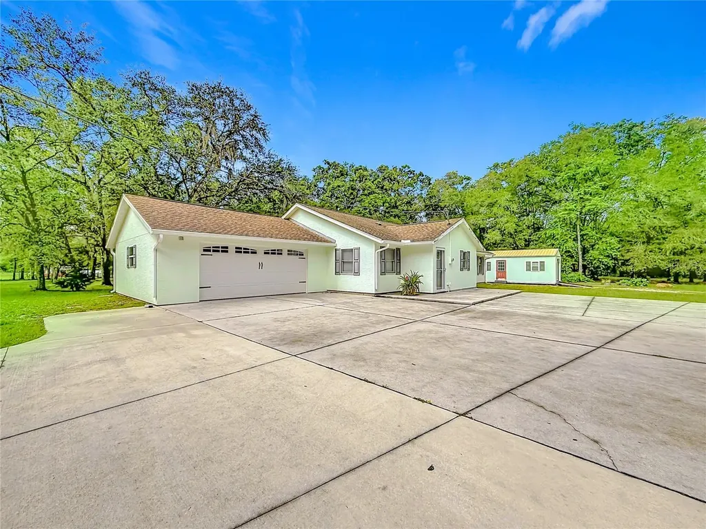 1666 N Croft Avenue Inverness FL 34453