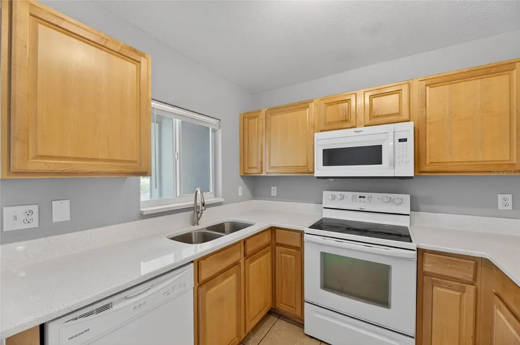 2258 Fluorshire Drive Brandon FL 33511