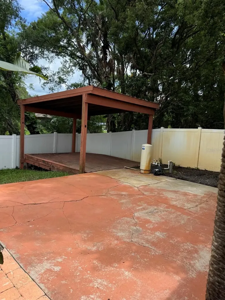 3306 Lake Saxon Drive Land O Lakes FL 34639