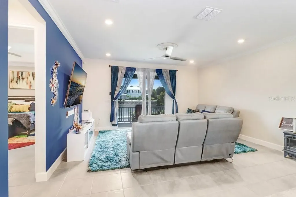 5425 Wishing Arch Drive Apollo Beach FL 33572