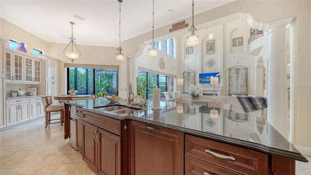 1630 Assisi Drive Sarasota FL 34231