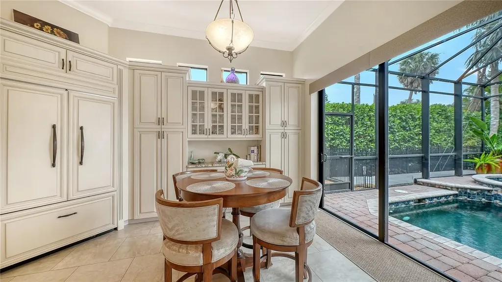 1630 Assisi Drive Sarasota FL 34231
