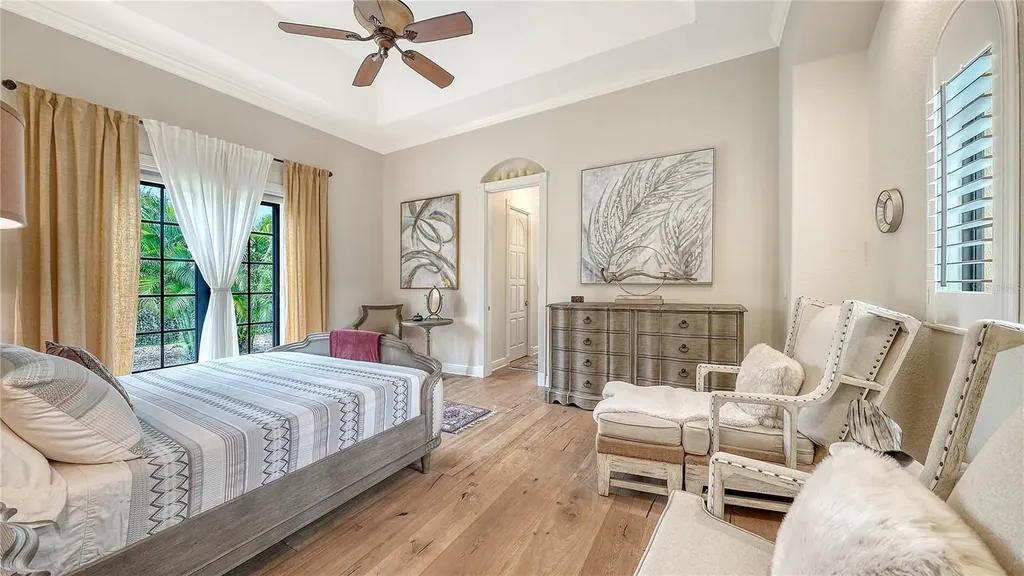 1630 Assisi Drive Sarasota FL 34231