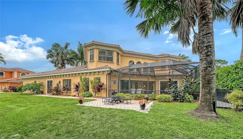 1630 Assisi Drive Sarasota FL 34231