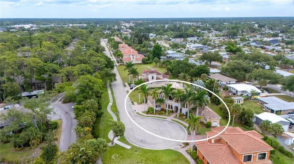 1630 Assisi Drive Sarasota FL 34231