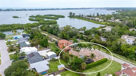 1630 Assisi Drive Sarasota FL 34231