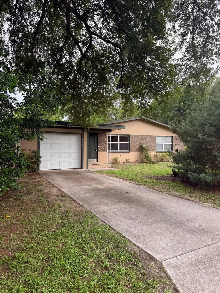 20190 SW 80th Place Road Dunnellon FL 34431