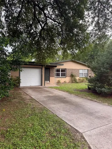 20190 SW 80th Place Road Dunnellon FL 34431
