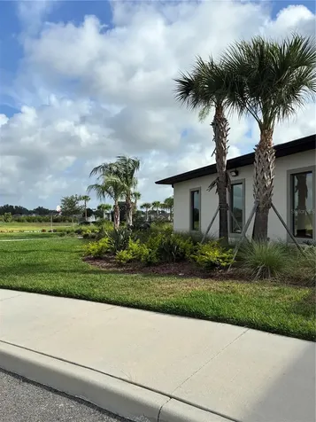 2755 Common Fig Run Wesley Chapel FL 33543