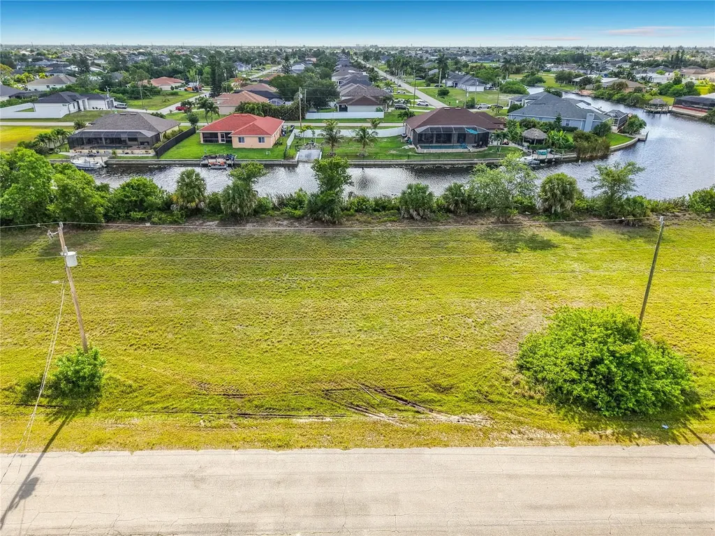 407 NW 31st Place Cape Coral FL 33993