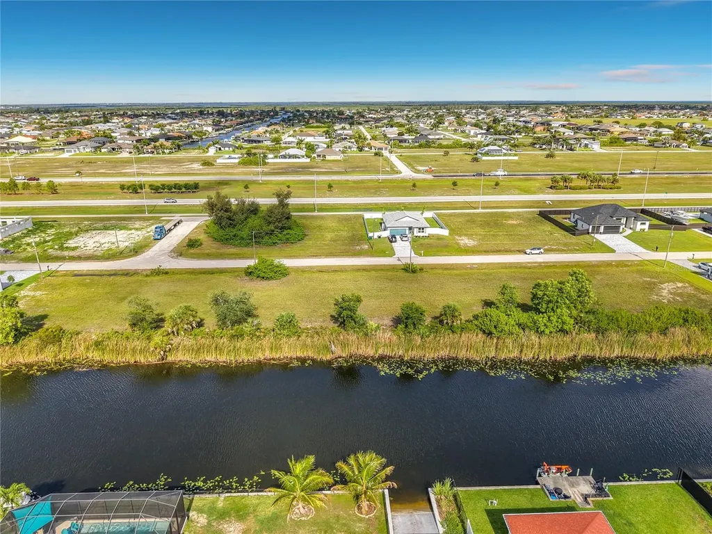 407 NW 31st Place Cape Coral FL 33993