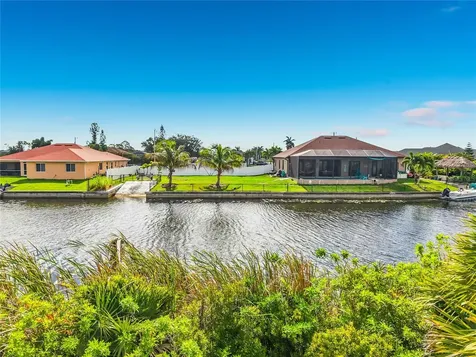 407 NW 31st Place Cape Coral FL 33993