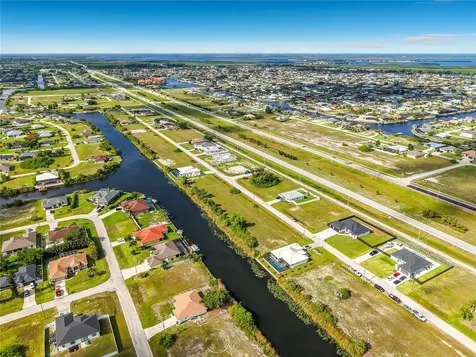407 NW 31st Place Cape Coral FL 33993