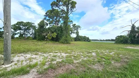 56 Brig Circle E Placida FL 33946