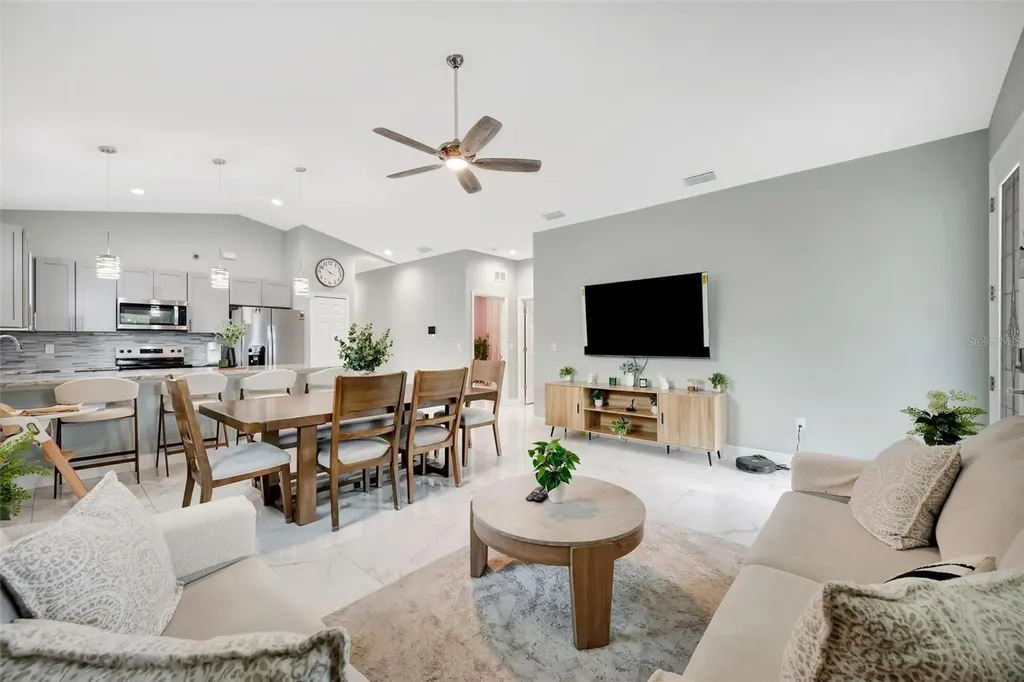 4929 20th Street Court E Bradenton FL 34203