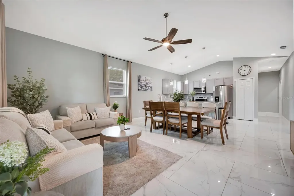 4929 20th Street Court E Bradenton FL 34203