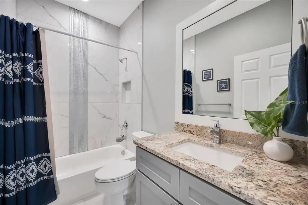 4929 20th Street Court E Bradenton FL 34203