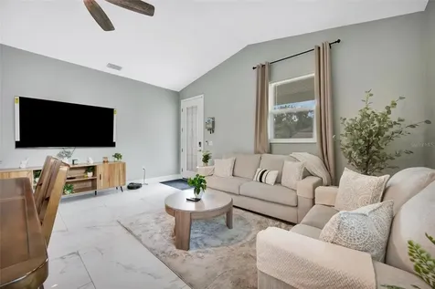 4929 20th Street Court E Bradenton FL 34203