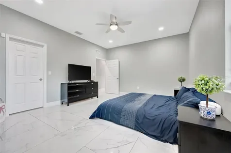 4929 20th Street Court E Bradenton FL 34203