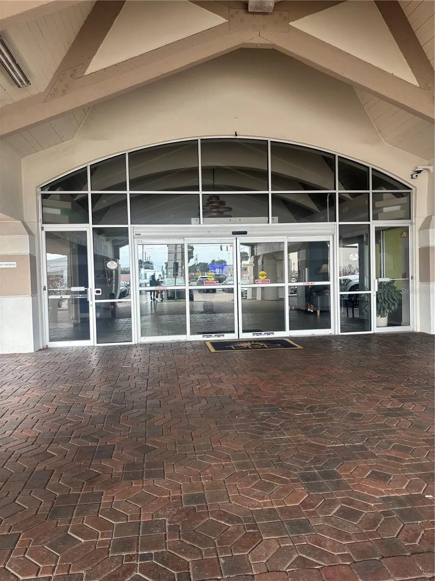 2700 N Atlantic Avenue Daytona Beach FL 32118