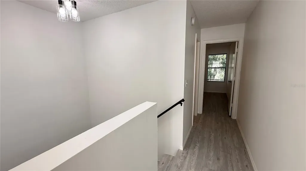 72 Lakepointe Circle Kissimmee FL 34743