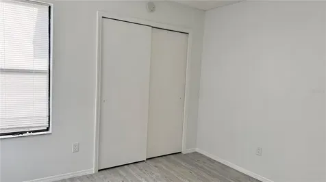 72 Lakepointe Circle Kissimmee FL 34743