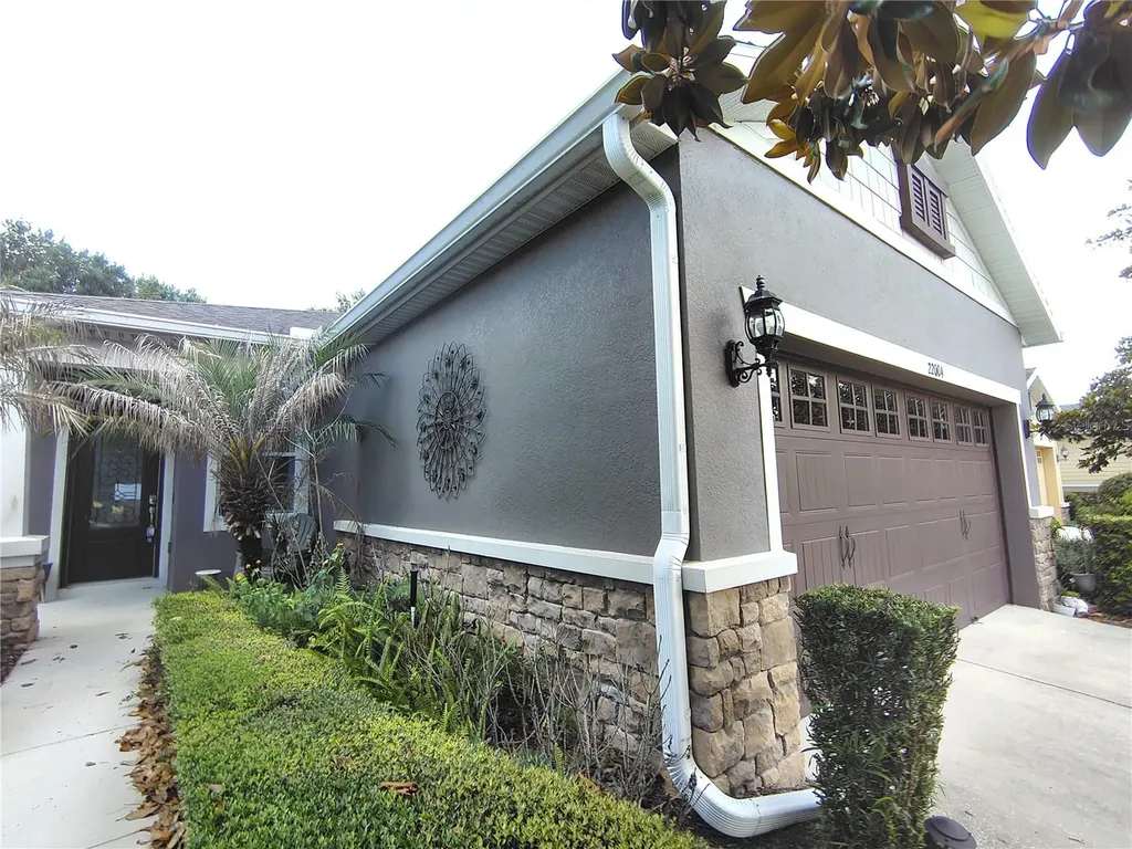22004 Belgian Court Mount Dora FL 32757