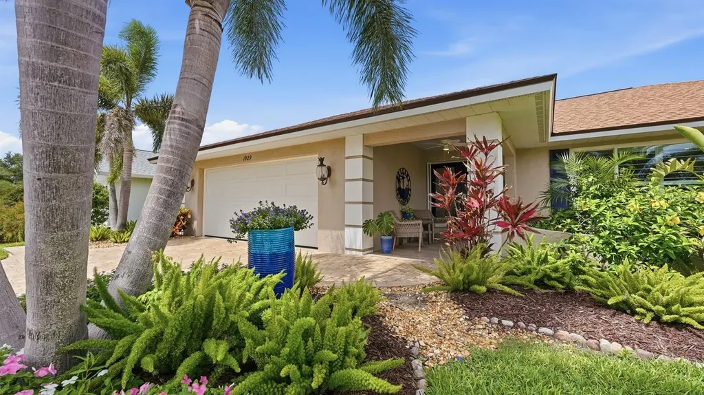 1929 Pebble Beach Court Venice FL 34293