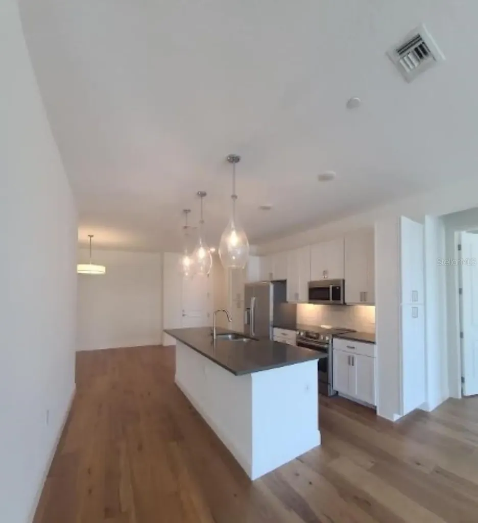 644 3rd Avenue S St Petersburg FL 33701