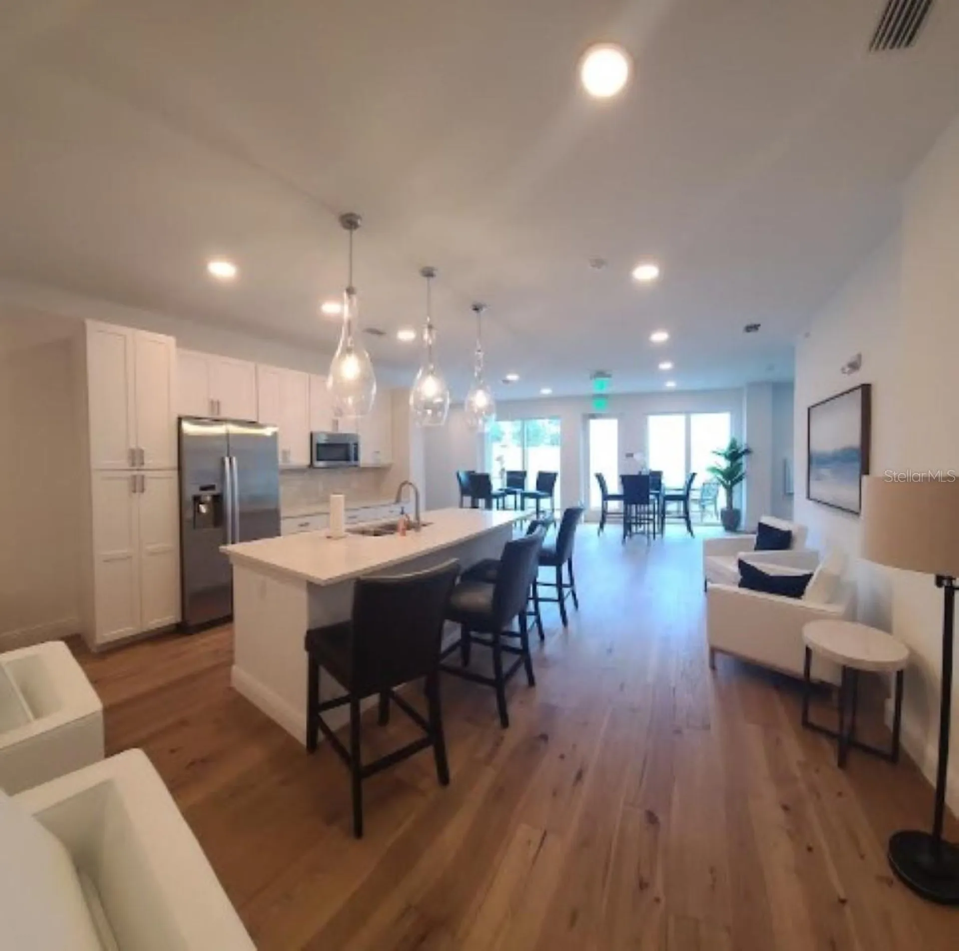 644 3rd Avenue S St Petersburg FL 33701