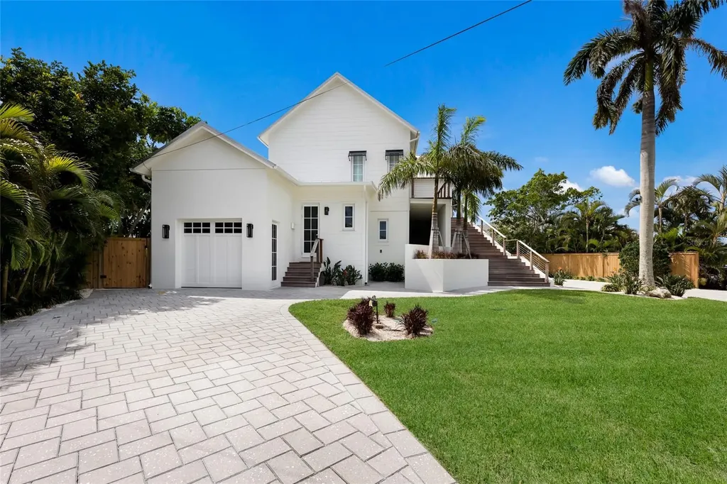 511 59th Street Bradenton Beach FL 34217