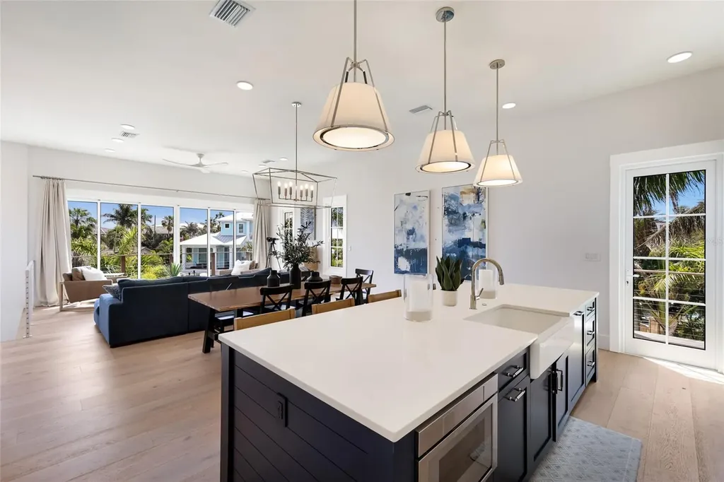 511 59th Street Bradenton Beach FL 34217