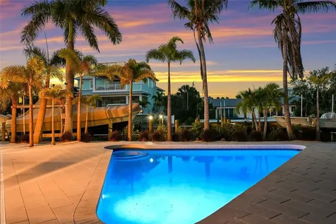 511 59th Street Bradenton Beach FL 34217