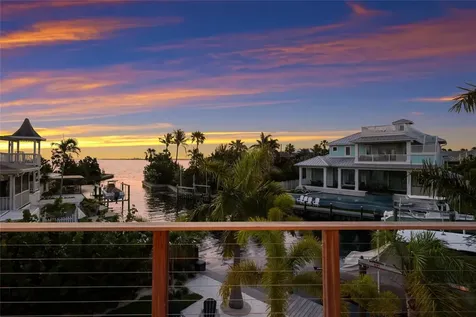 511 59th Street Bradenton Beach FL 34217