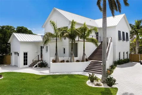 511 59th Street Bradenton Beach FL 34217