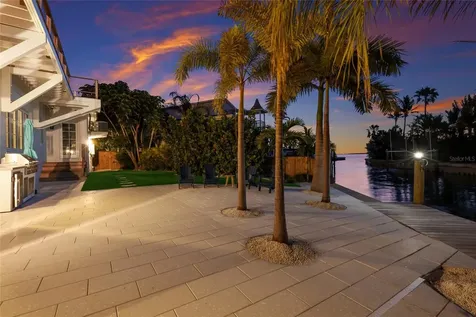 511 59th Street Bradenton Beach FL 34217