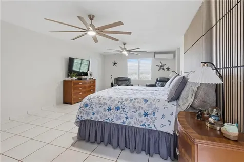 149 Yuisa St. Lomas Manati PR 00674