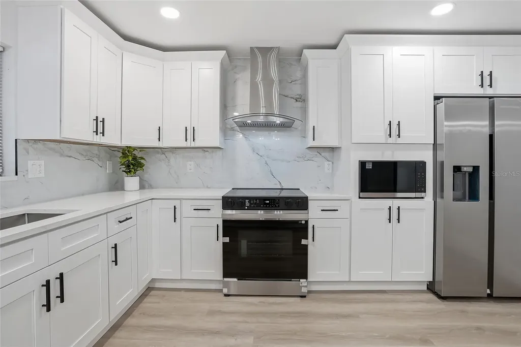8709 Fountain Avenue Tampa FL 33615