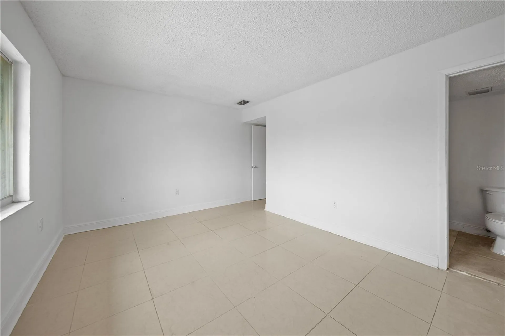 4709 S Texas Avenue Orlando FL 32839