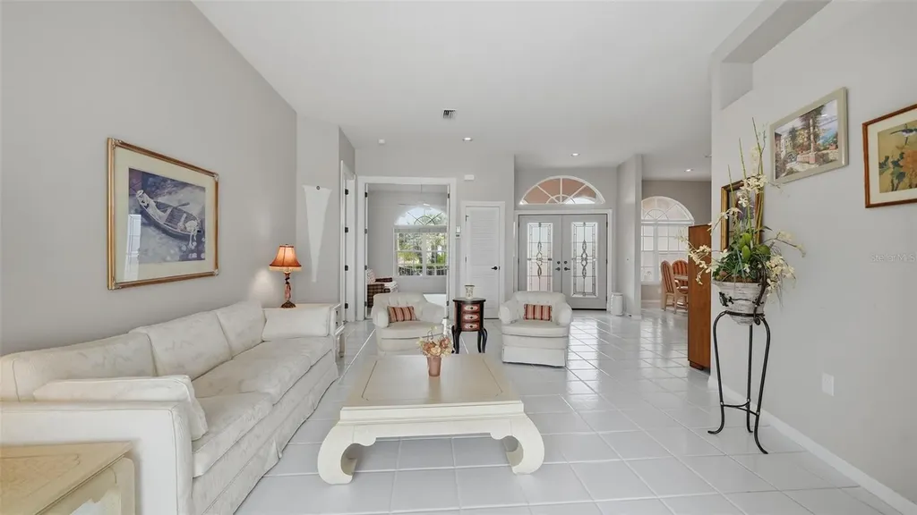 4109 Via Mirada Sarasota FL 34238