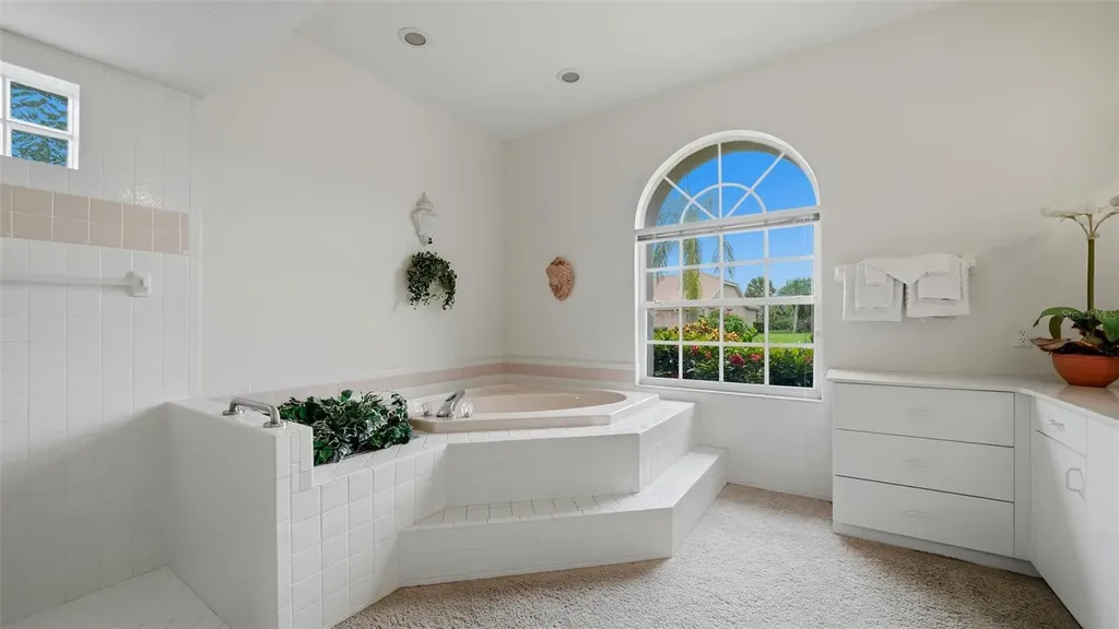 4109 Via Mirada Sarasota FL 34238