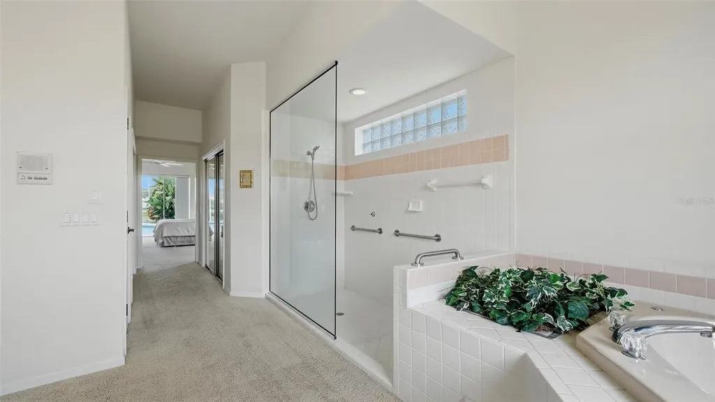 4109 Via Mirada Sarasota FL 34238