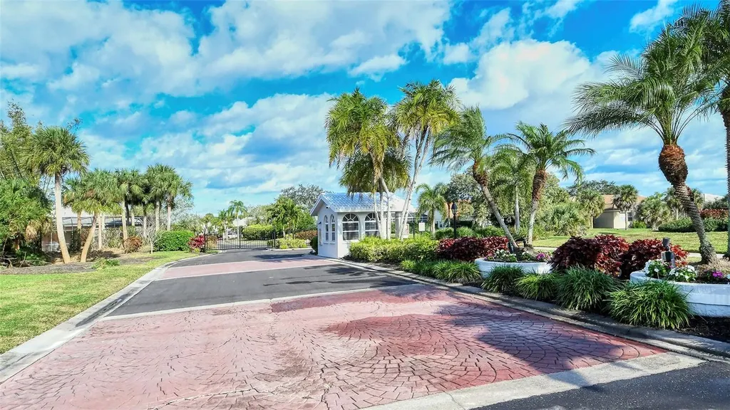 4109 Via Mirada Sarasota FL 34238