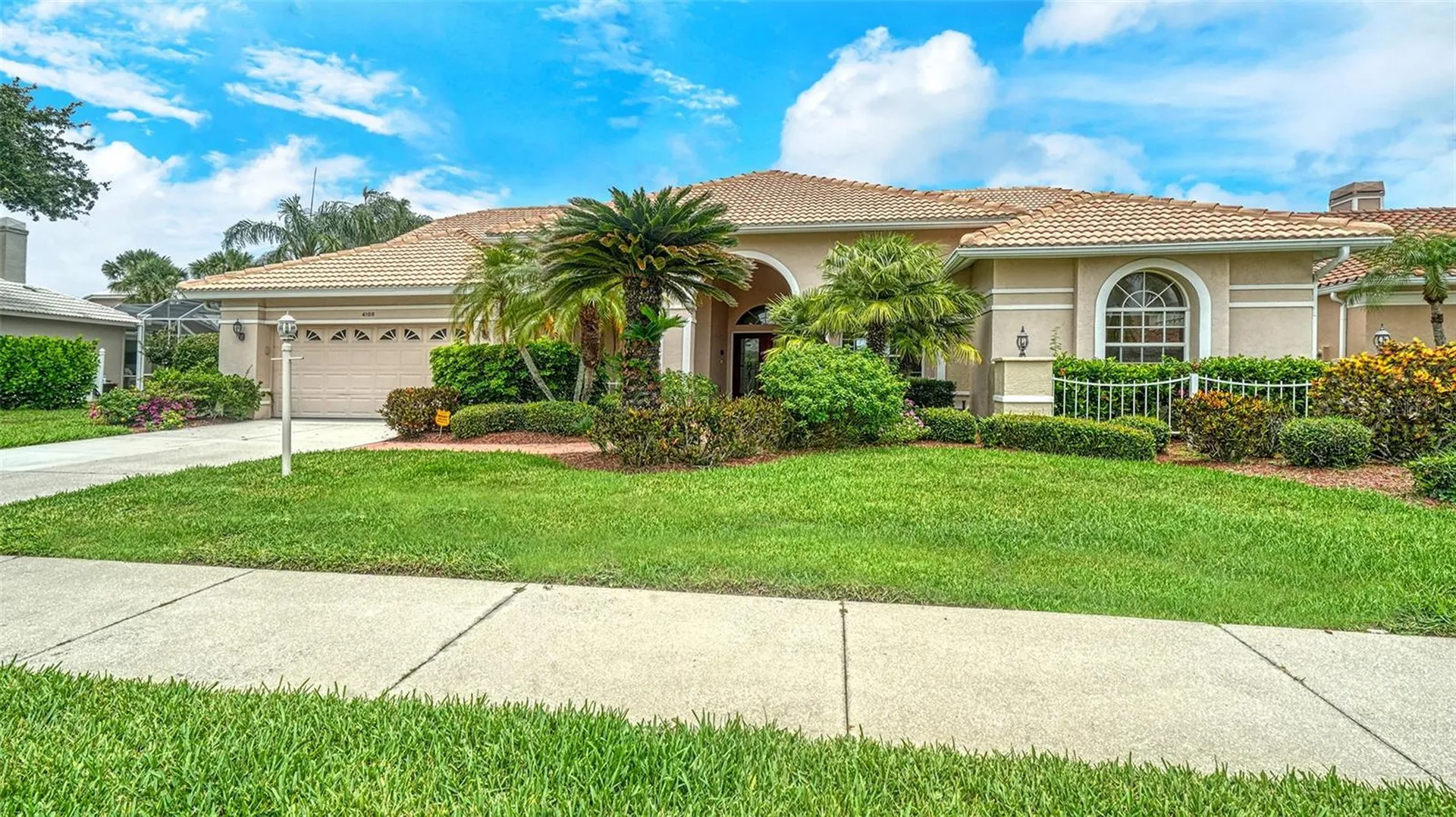 4109 Via Mirada Sarasota FL 34238