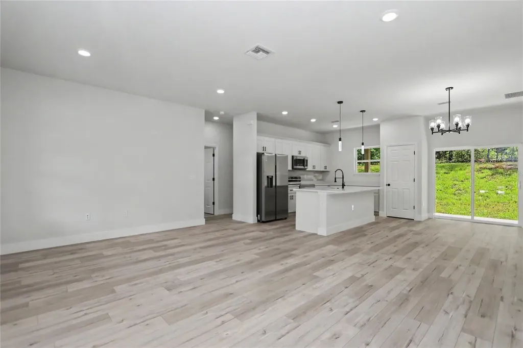7945 N Ibsen Drive Citrus Springs FL 34433