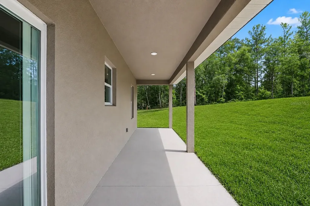 7945 N Ibsen Drive Citrus Springs FL 34433