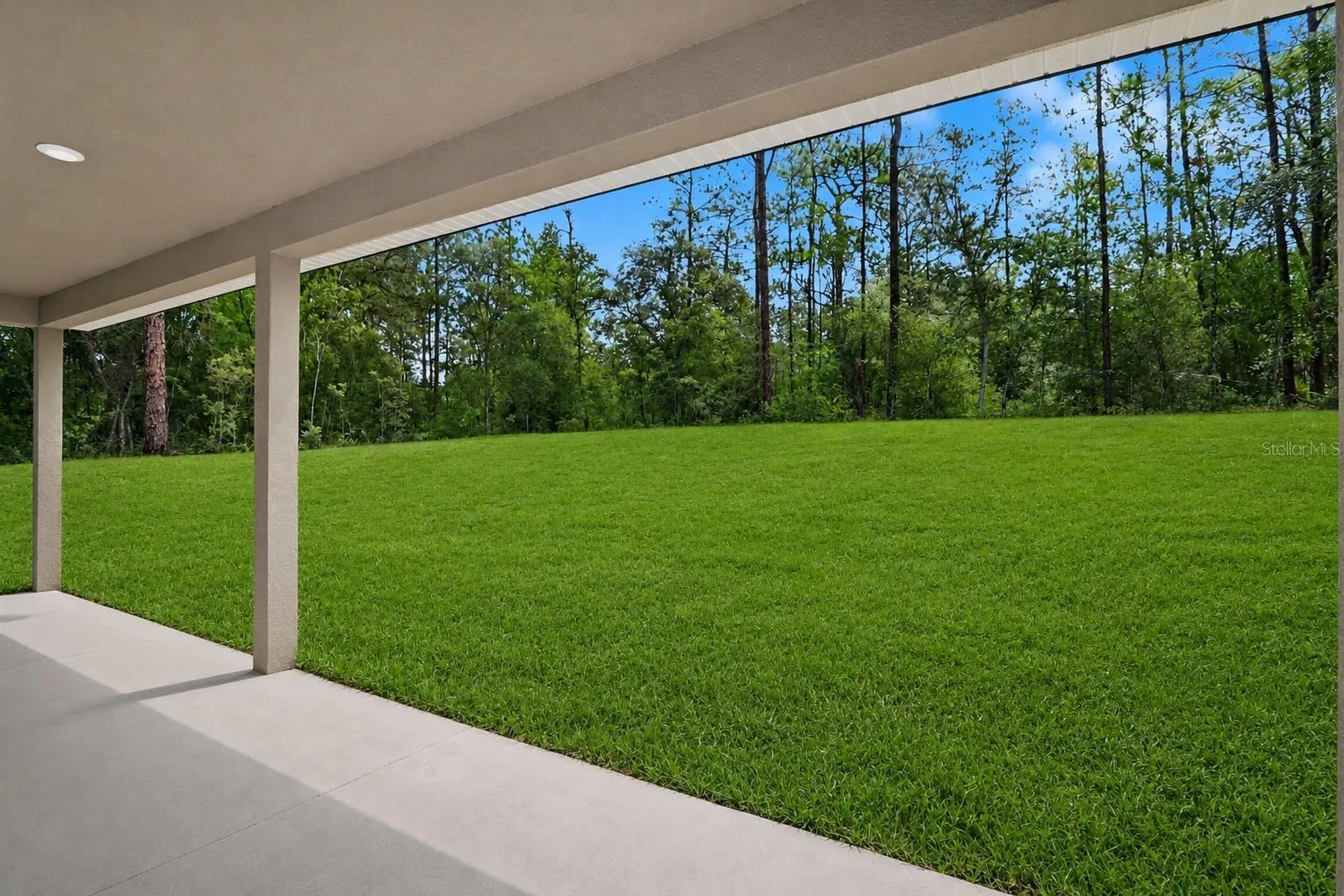 7945 N Ibsen Drive Citrus Springs FL 34433
